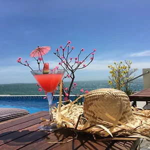 3* Отель Ocean Front